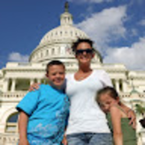 Meet your Posher, Heather - Picture 1 of 1